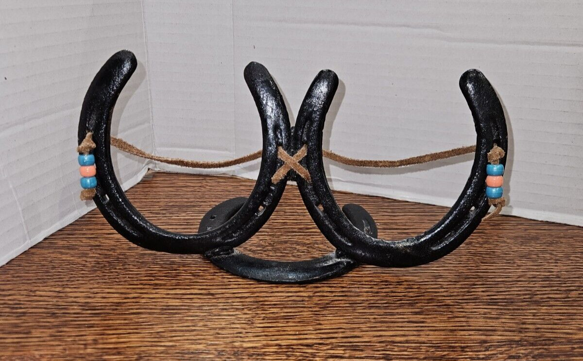 Unique horseshoe double picture frame-perfect for all equestrian lovers