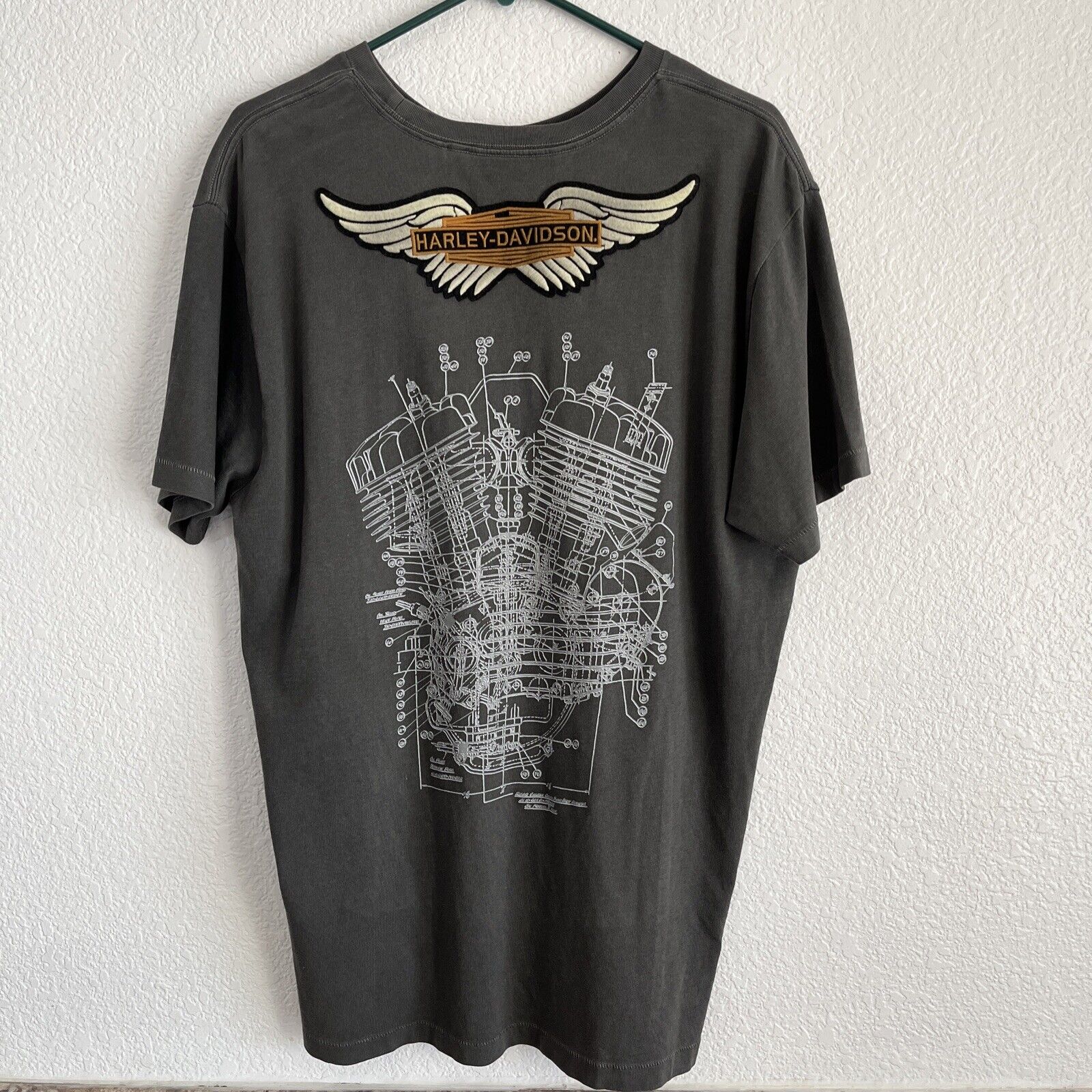 Vintage Harley Davidson Size XL T-Shirt Gray Embroidered Patch Shirt