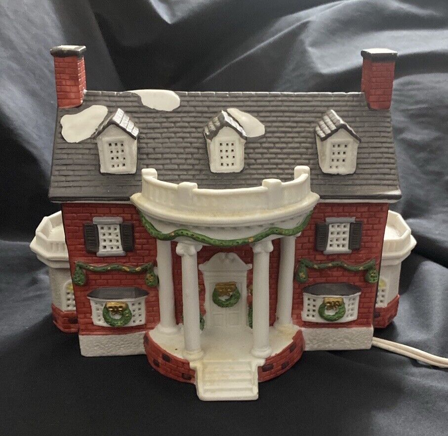Christmas village Lemax 1993 Mansion 2 story decorated house 