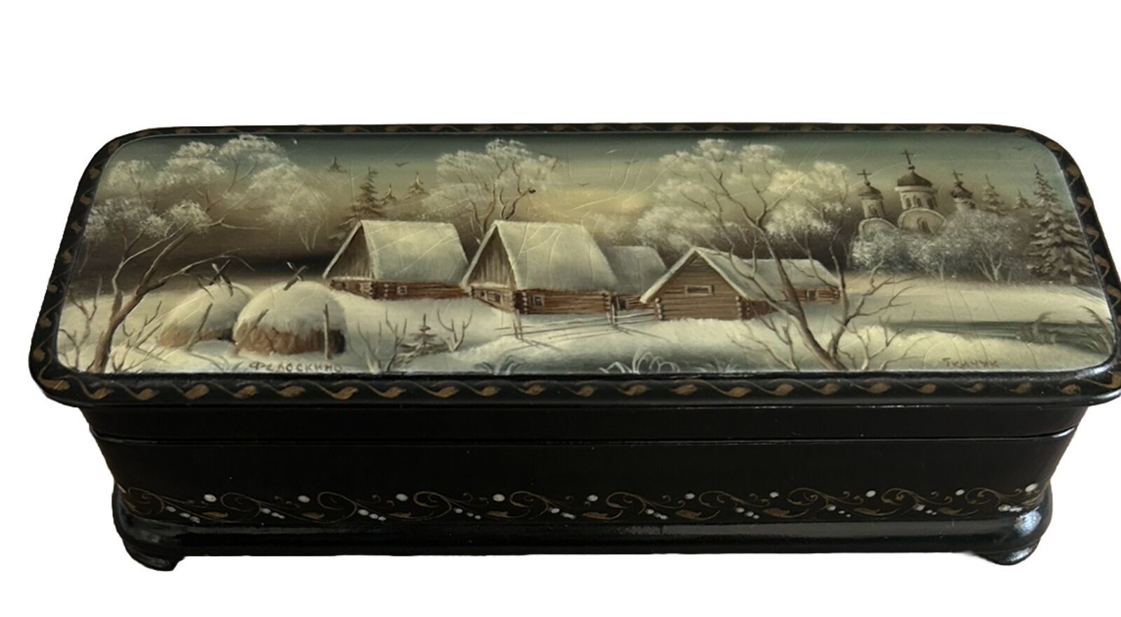 Ukrainian Russian Lacquer Signed Hinge Box Winter Countryside Kremlin? Cathedral