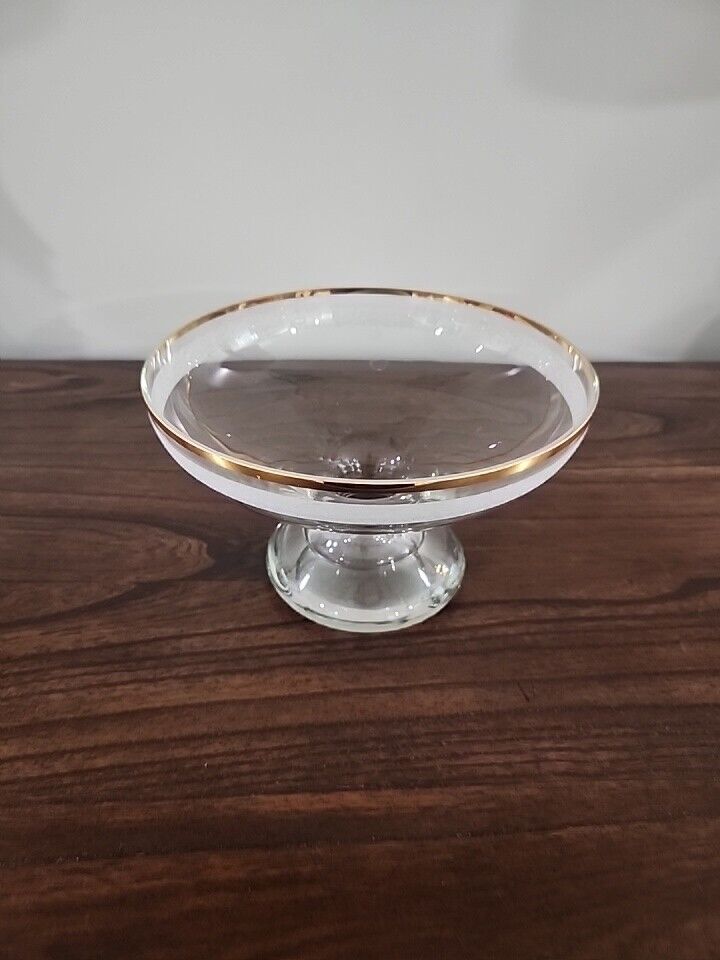 RARE Vintage 24% Lead Crystal Etched Clear Compote Bowl Trimmed In Gold- 8\