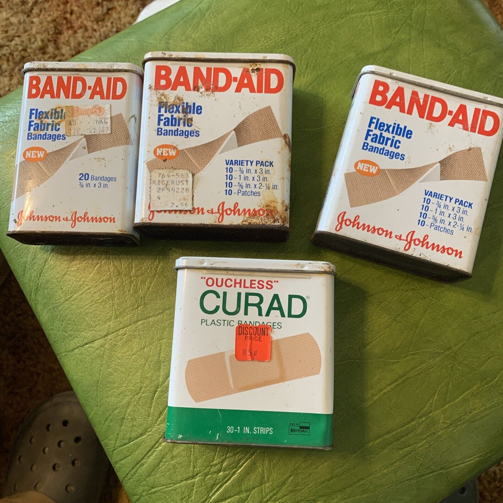 Lot Of 4 Vintage Johnson And Johnson Band-Aid Curdad Ouchless Bandages Tins