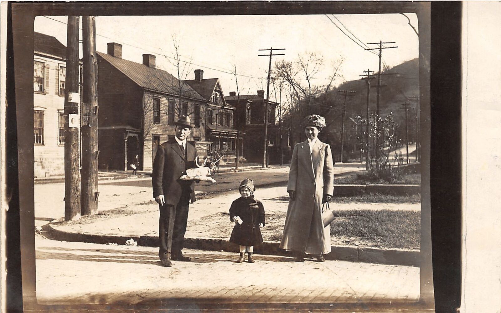 E86/ Bellaire Bridgeport Ohio RPPC Postcard 1913 Family Delivery Wagon 9