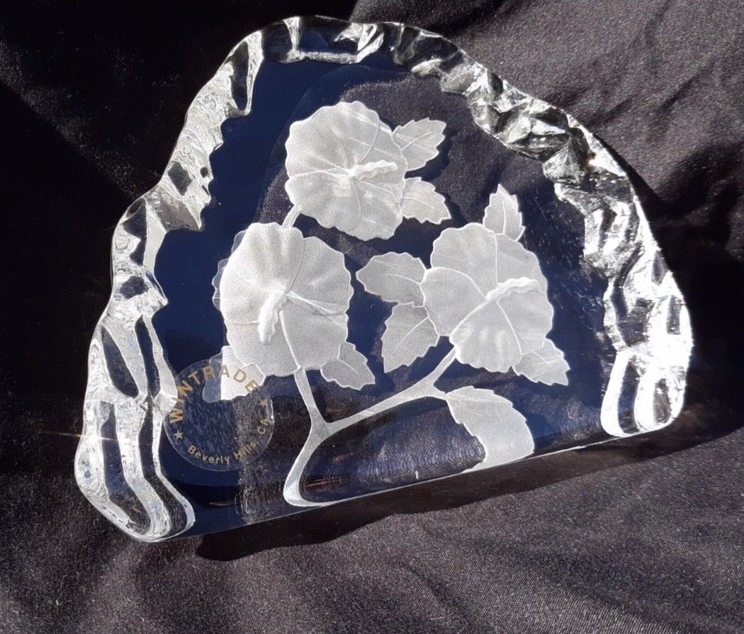NEW IN BOX CALLA LILIES DEEP ETCHED CARVED CRYSTAL Beverly Hills