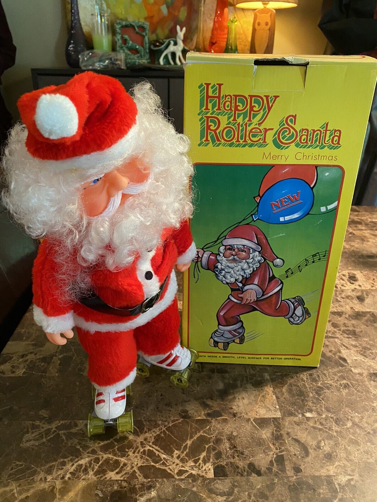 Vintage 1985 Christmas Roller Skating Santa Claus Roller Moves/ Music Box WORKS