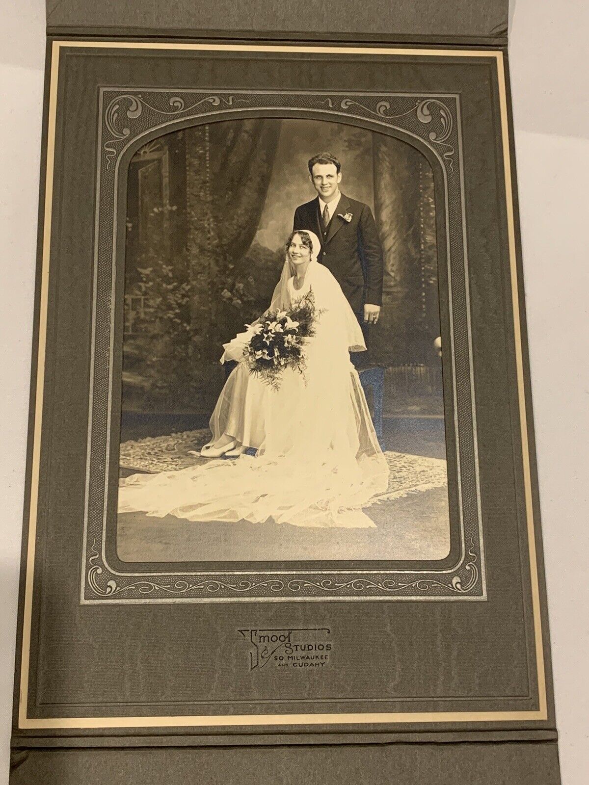 Antique Cabinet Card CDV Portrait Photograph Photo Wedding Bride Groom Ceremony