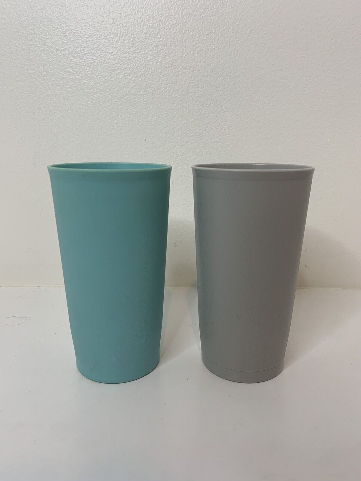 2 Vintage Tupperware Tumbler Cups Teal Aqua Blue, Grey 873-27 & 873-8 Big Cup