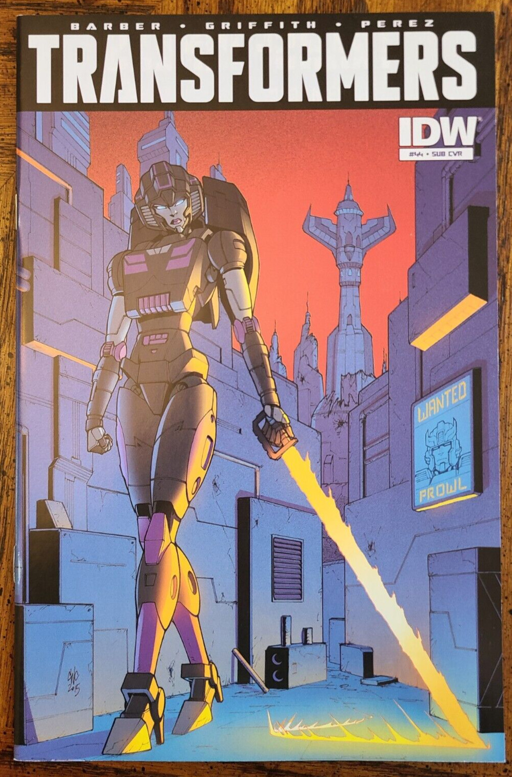 Transformers IDW #44 Sub Cover Arcee, NM