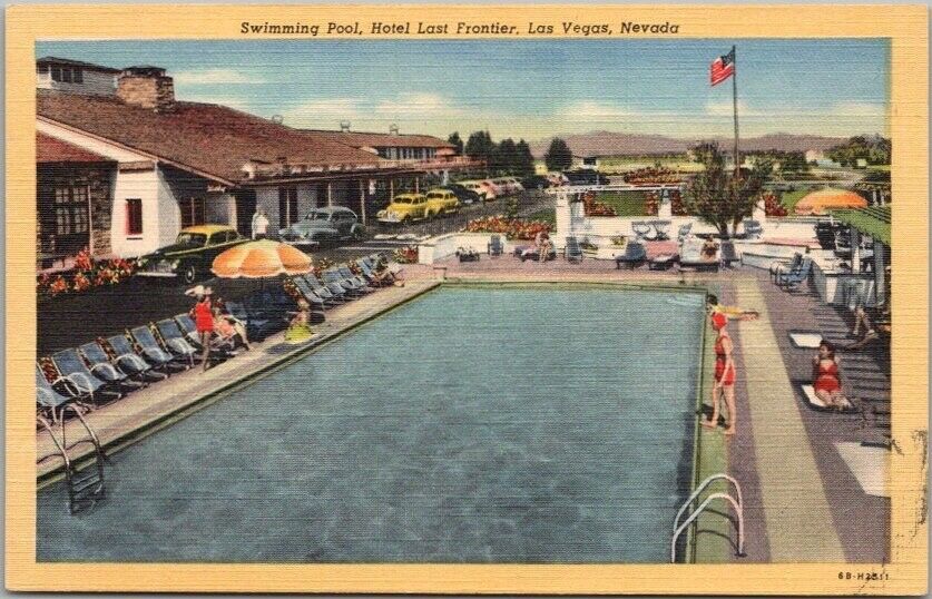 LAS VEGAS Nevada Postcard HOTEL LAST FRONTIER Pool View / Curteich Linen 1946
