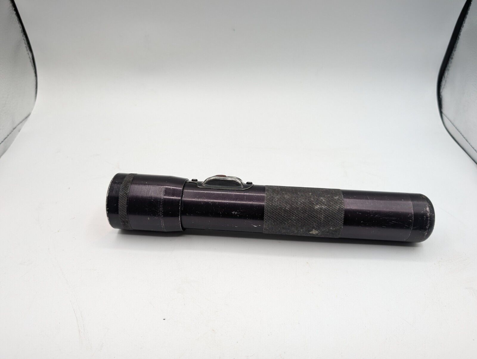 Vintage Kel-Lite Industries Flashlight Made in USA Heavy Duty 3D Batteries 10.5”