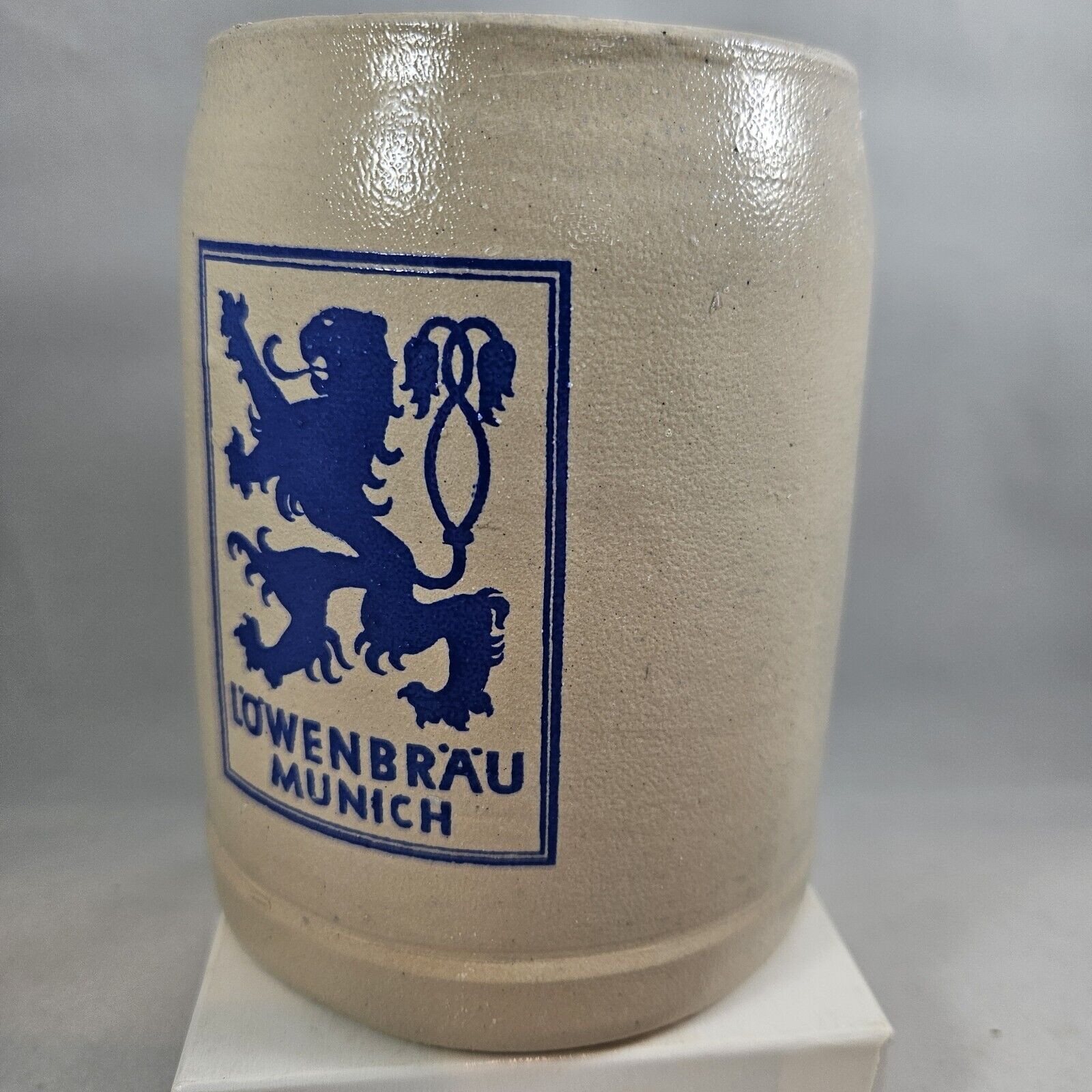 Vintage Lowenbrau Munich Gray .5 Liter Stoneware German Beer Mug