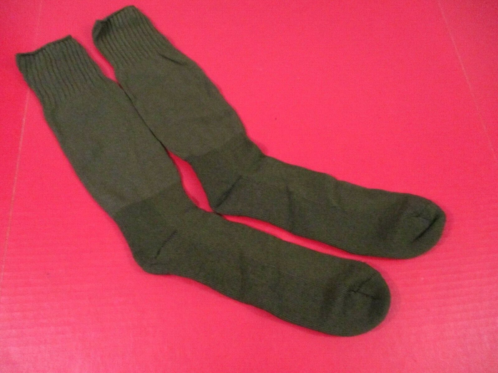 Vietnam Era US Army/USMC Wool Blend OD Boot Socks w/Padded Soles X-Lg - Unissued