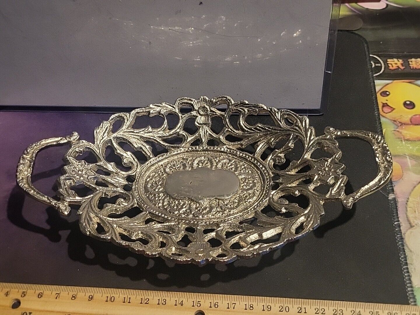 Vintage  Footed  Ornate Style  Oval  Trinket Dish Silver Plated  