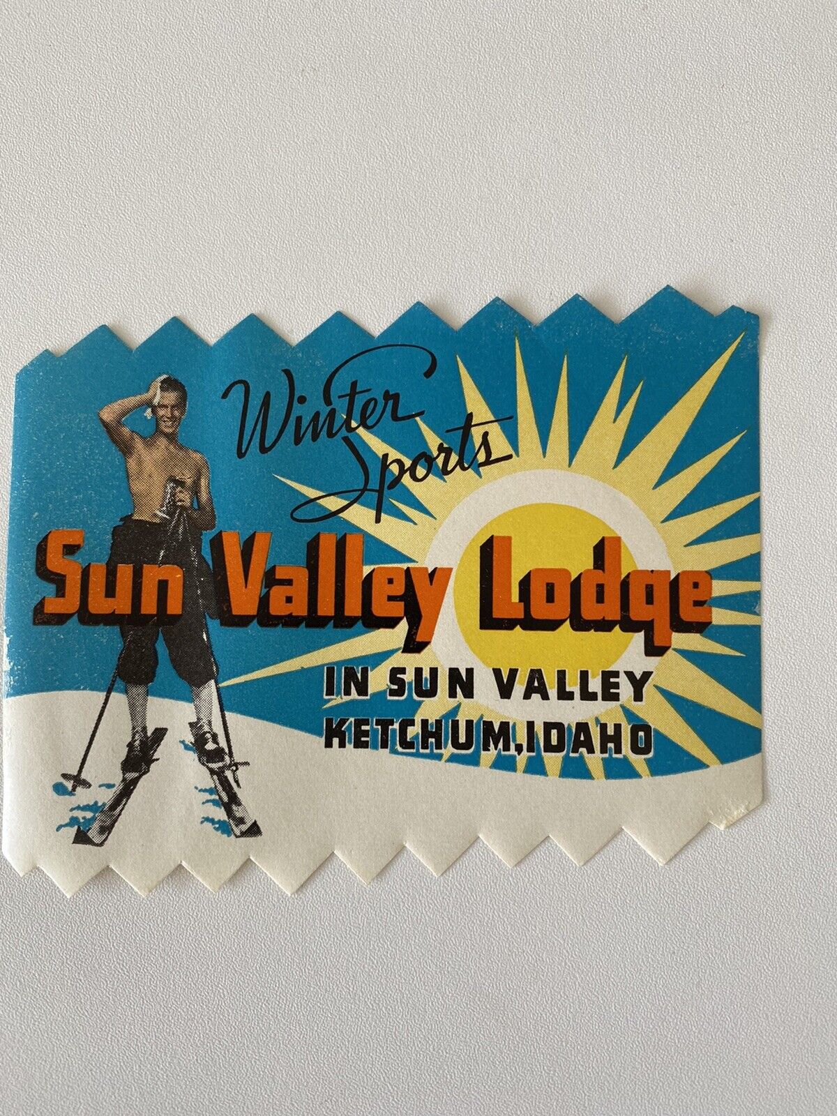 Sun Valley Lodge / Ski / Orig. Vintage Travel Label 40’s s