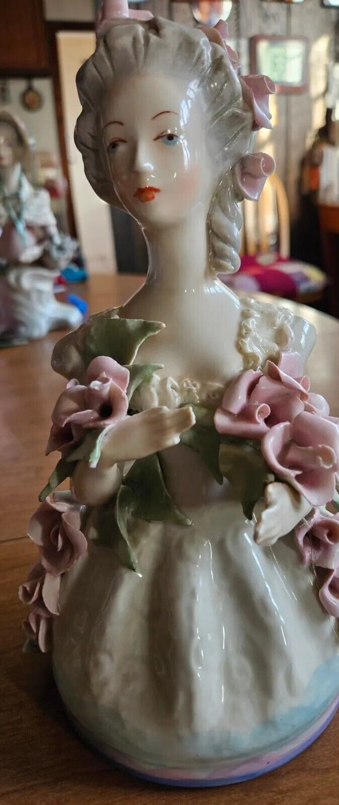 1940s Vintage Cordey Figurine 5054 Porcelain Lady Women of Roses 9.5\