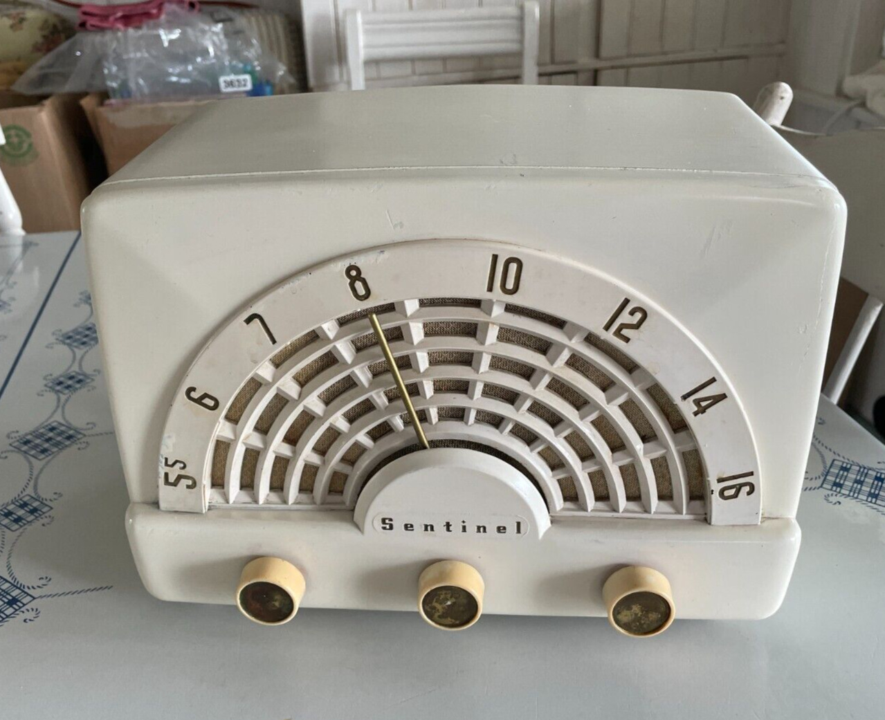 Extremely Rare Vintage Sentinel 1950's Tube Radio.  Model 344