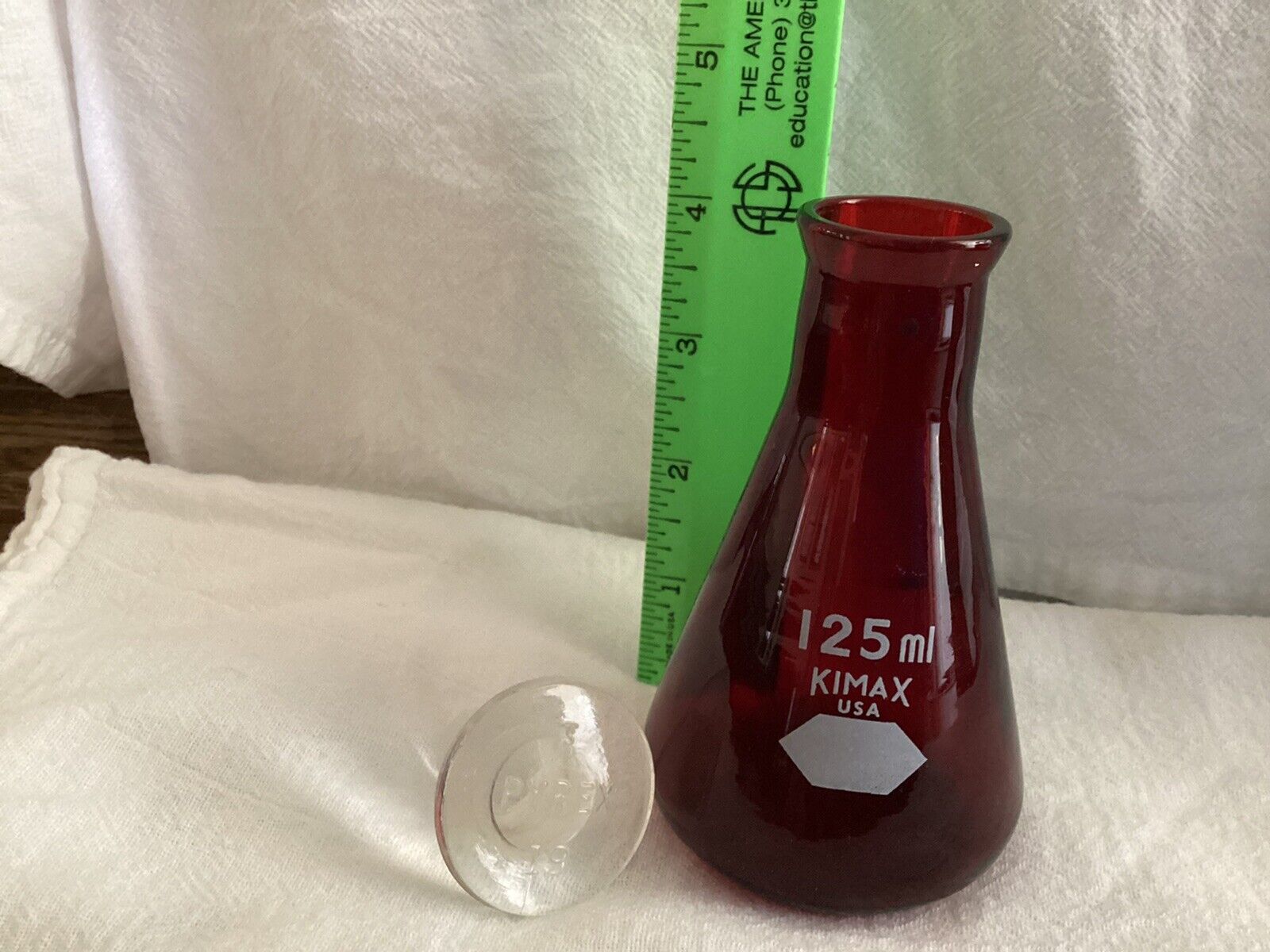 Vintage Kimax Erlenmeyer Flask, 125 ml Capacity & Pyrex Stopper. Rare Red Color