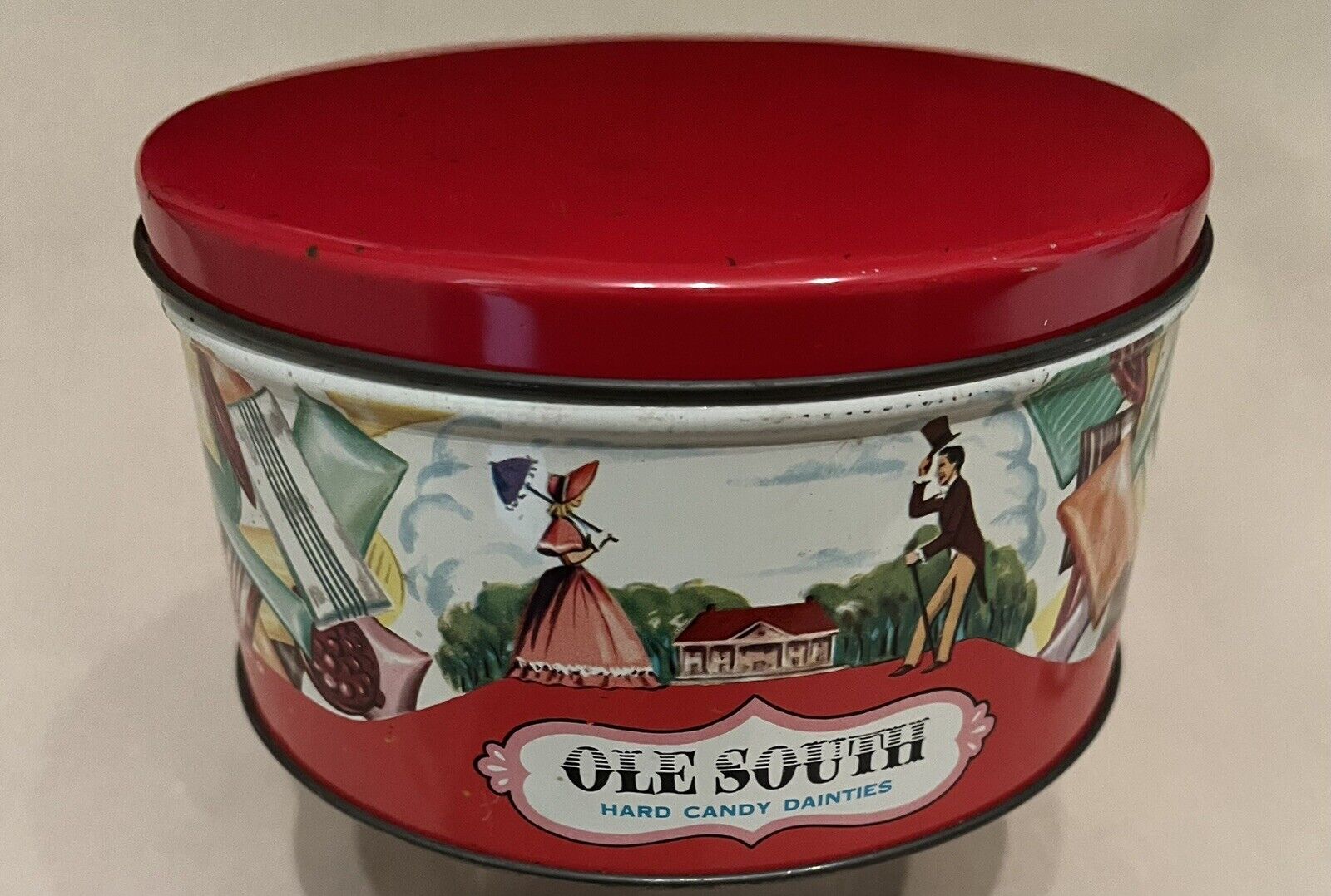Vintage Old South Hard Candy Tin The Confectionery Div of Ludens Inc Reading PA