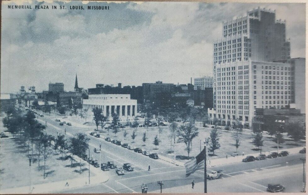 Memorial Plaza In St. Louis, Missouri Vintage Unused