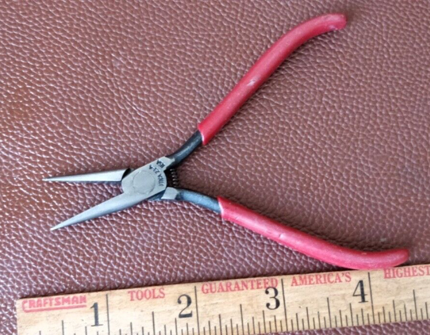NICE Vintage UTICA Smooth Jaw Small precision pliers 23-4 Made in USA -