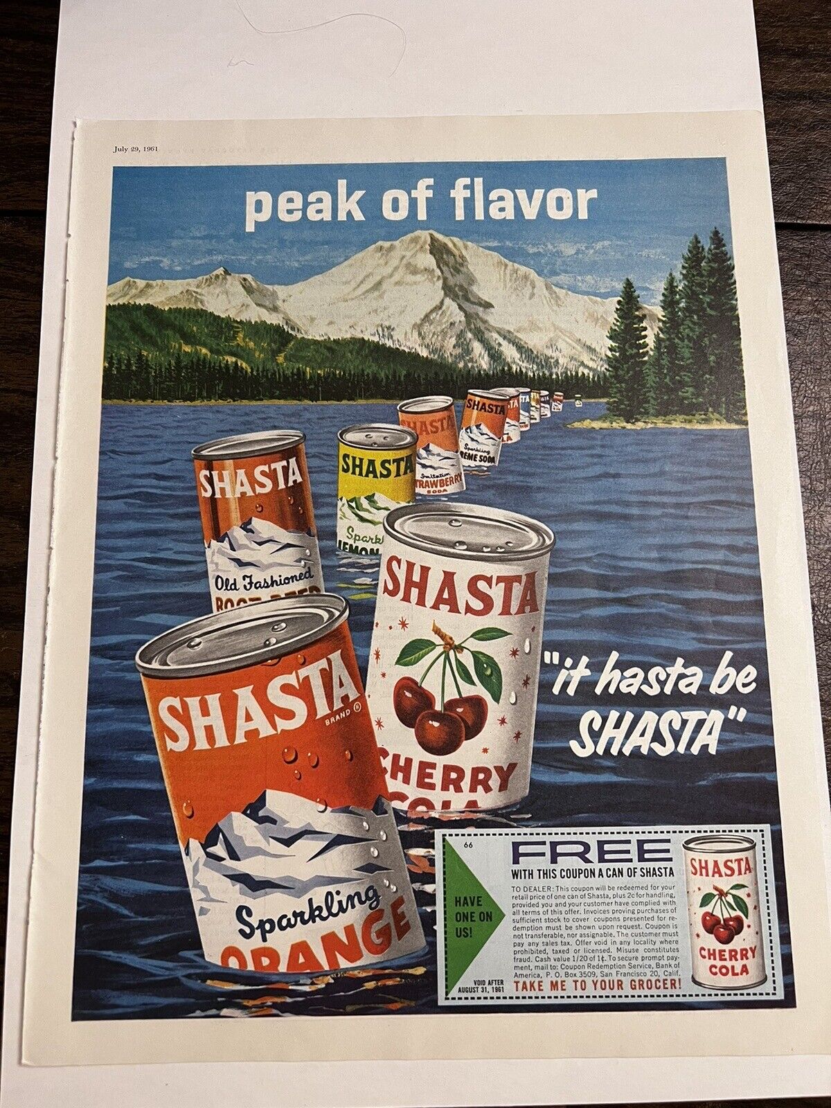 1961 Shasta Original Magazine Advertisement. Outstanding Graphics.