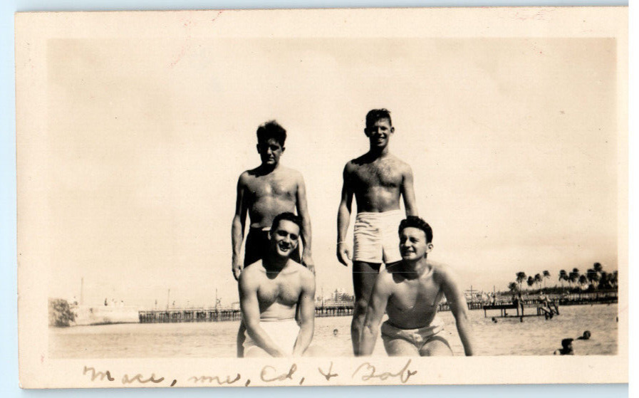Vintage Photo 1940\'s, 4 Navy Sailors On Beach In Puerto Rico, 4.5x2.5, B&W