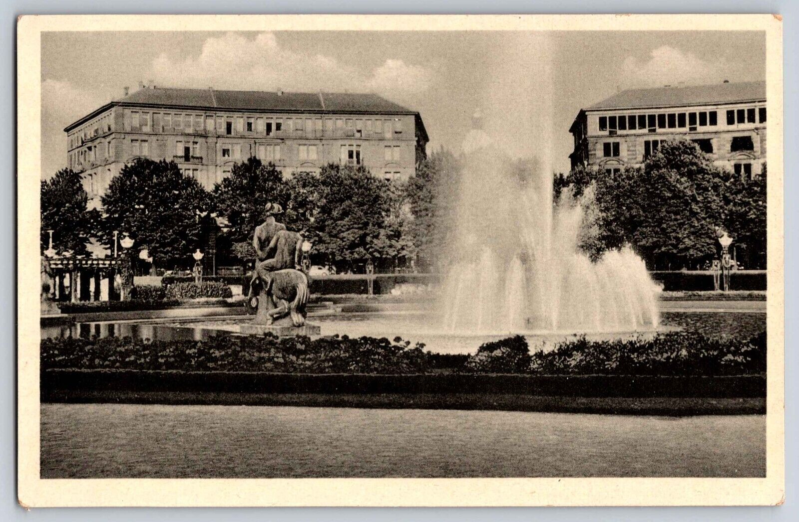 Postcard RPPC Water Feature in Rose Garden Mannheim Germany       E5