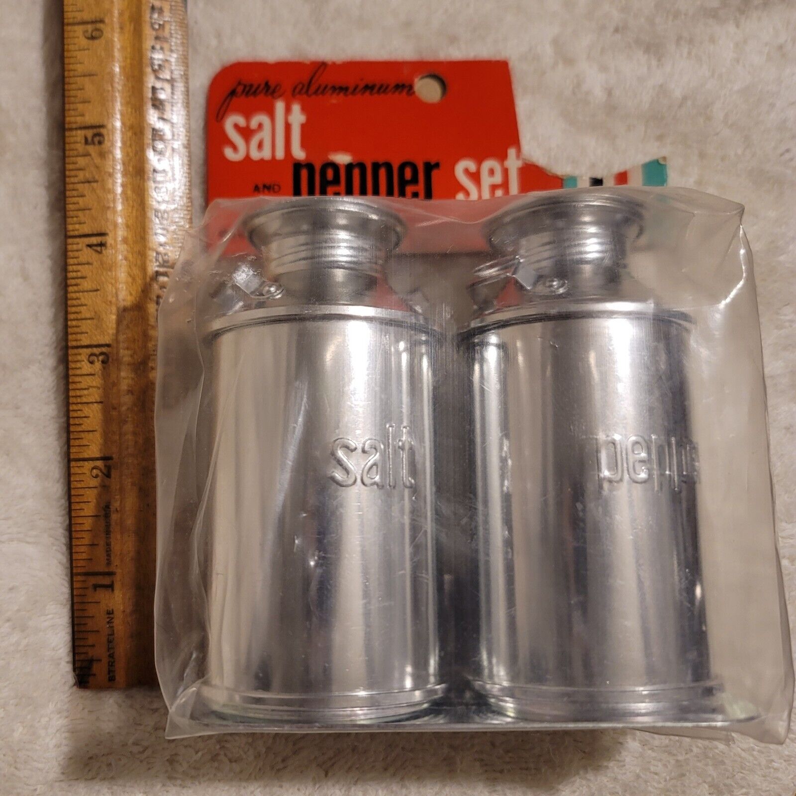 Vintage Anodized Aluminum Dairy Cans Salt & Pepper Set w/ Wall Bracket Stand New