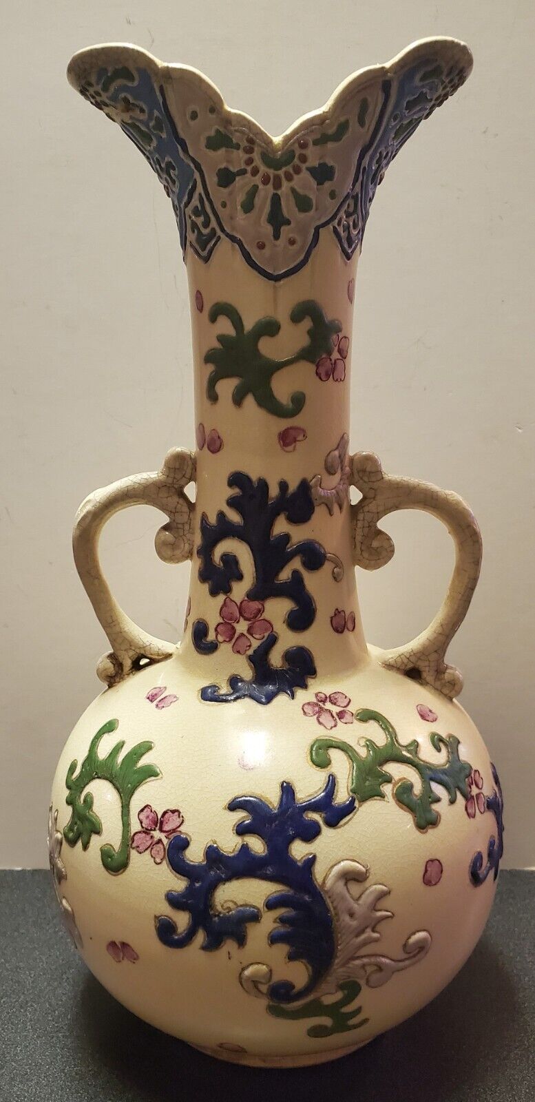 vases vintage art deco
