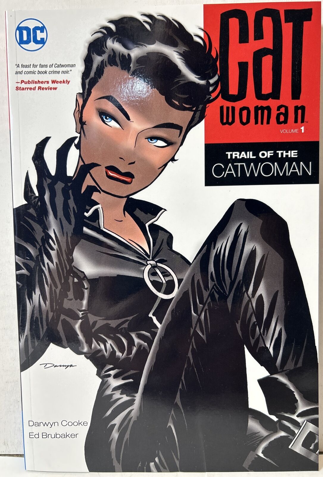 Catwoman #1 (DC Comics, March 2012) New Trade Paper