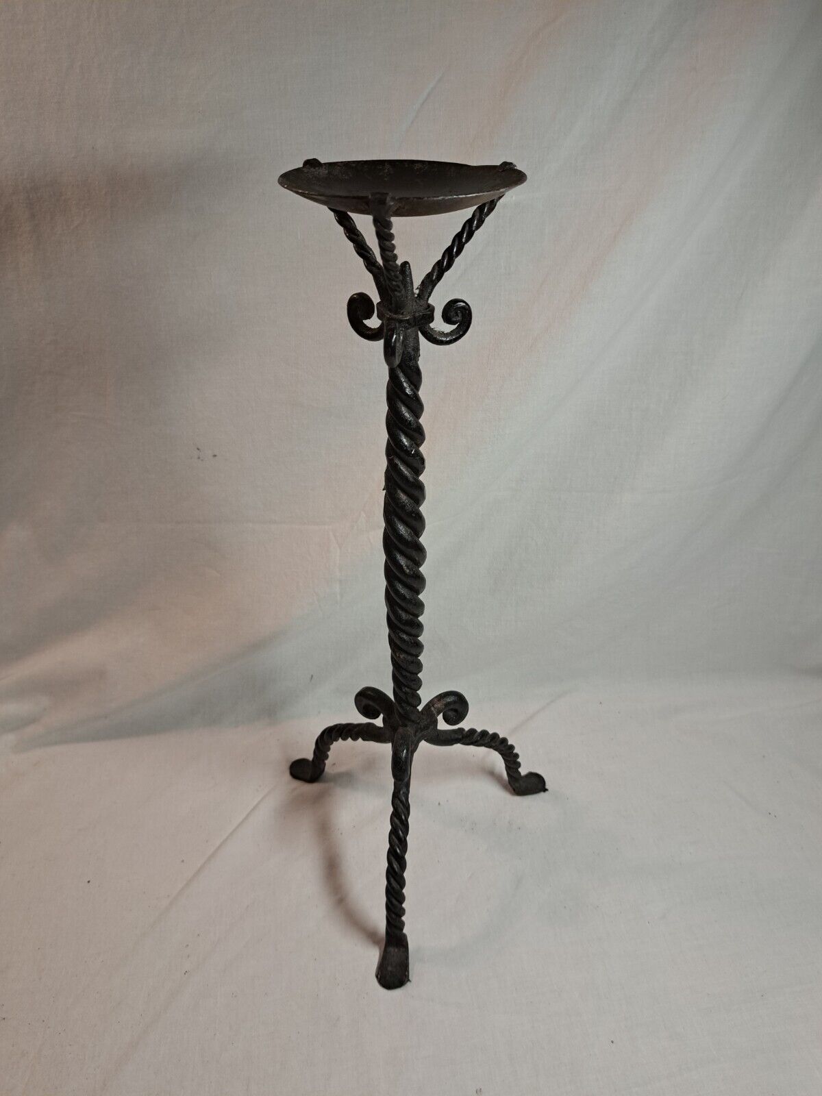 Vintage Wrought Iron Candle Stand Wonderful Detail 18