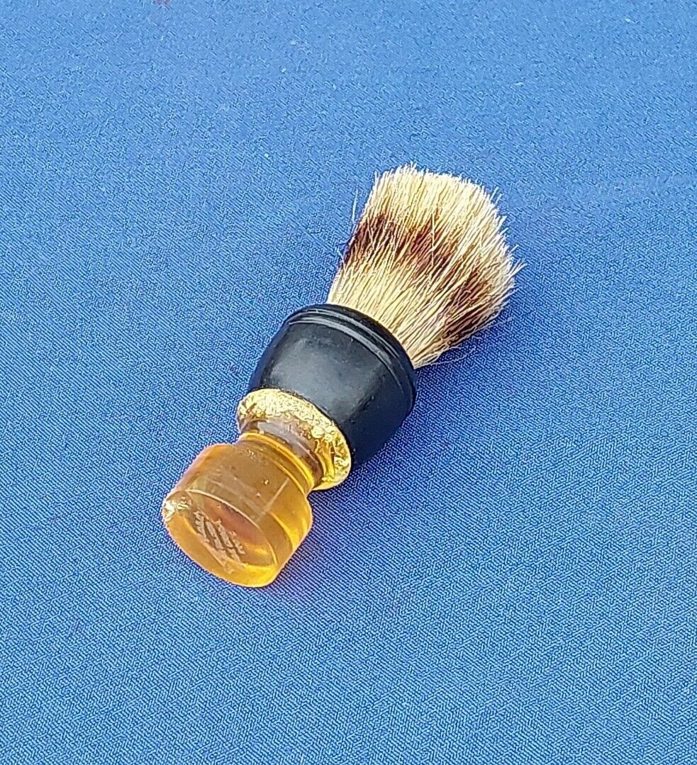 Vintage Ever-Ready 200C Sterilized SHAVING BRUSH Amber Lucite Handle 