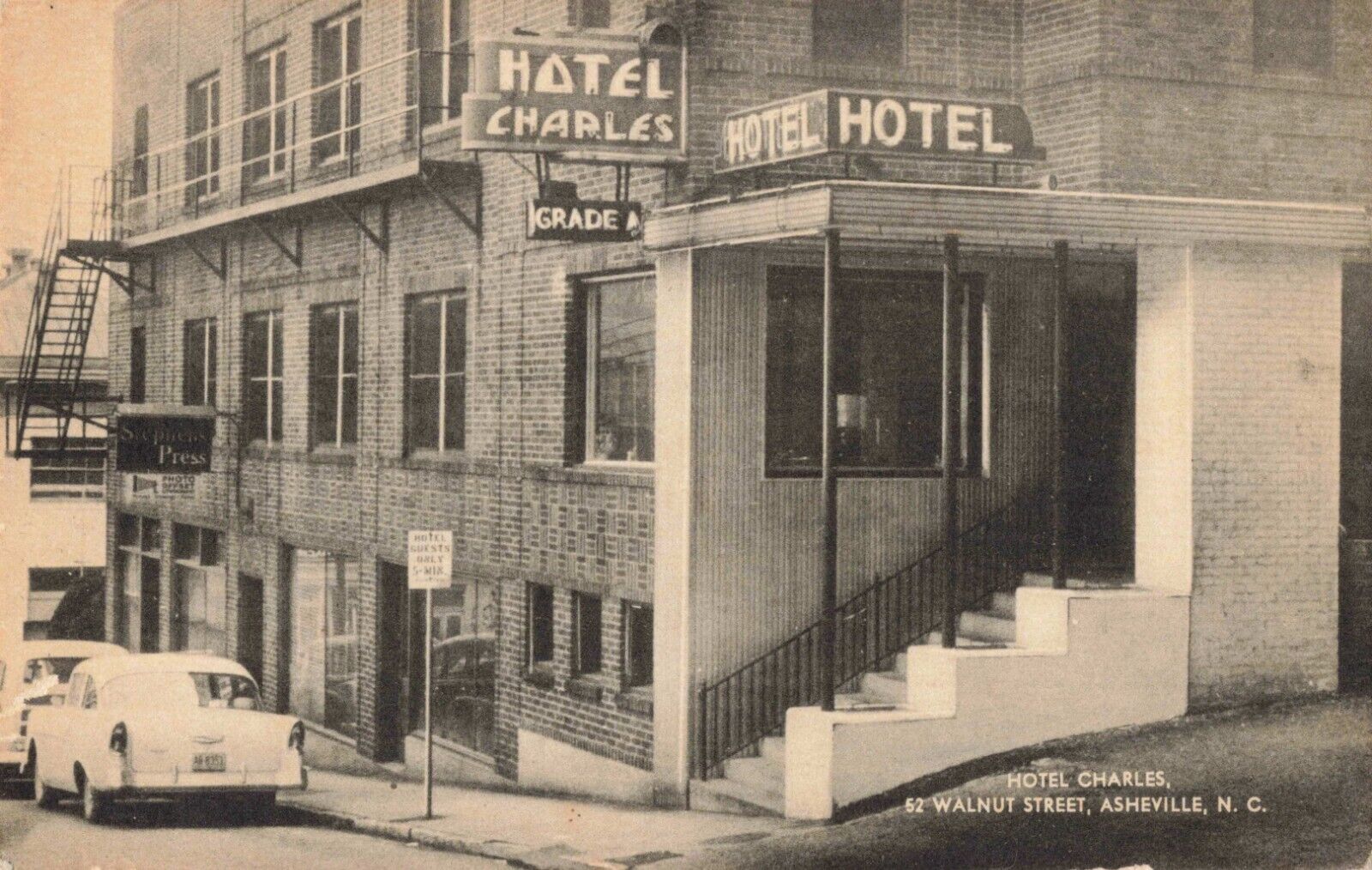 Hotel Charles Walnut Street Asheville North Carolina NC Old Cars c1940 Postcard