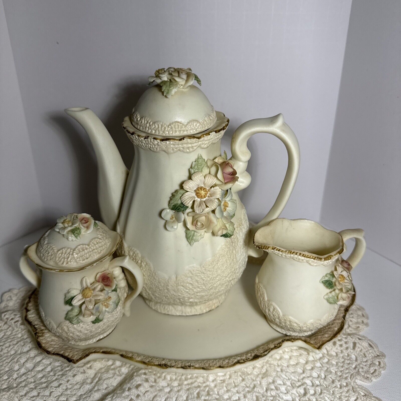 Vintage 6 Piece Floral Tea Pot Set 