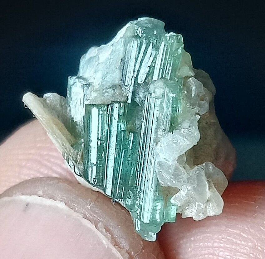 14 Carats Beautiful Paraiba Top quality TOURMALINE Crystal specimen @ Afg
