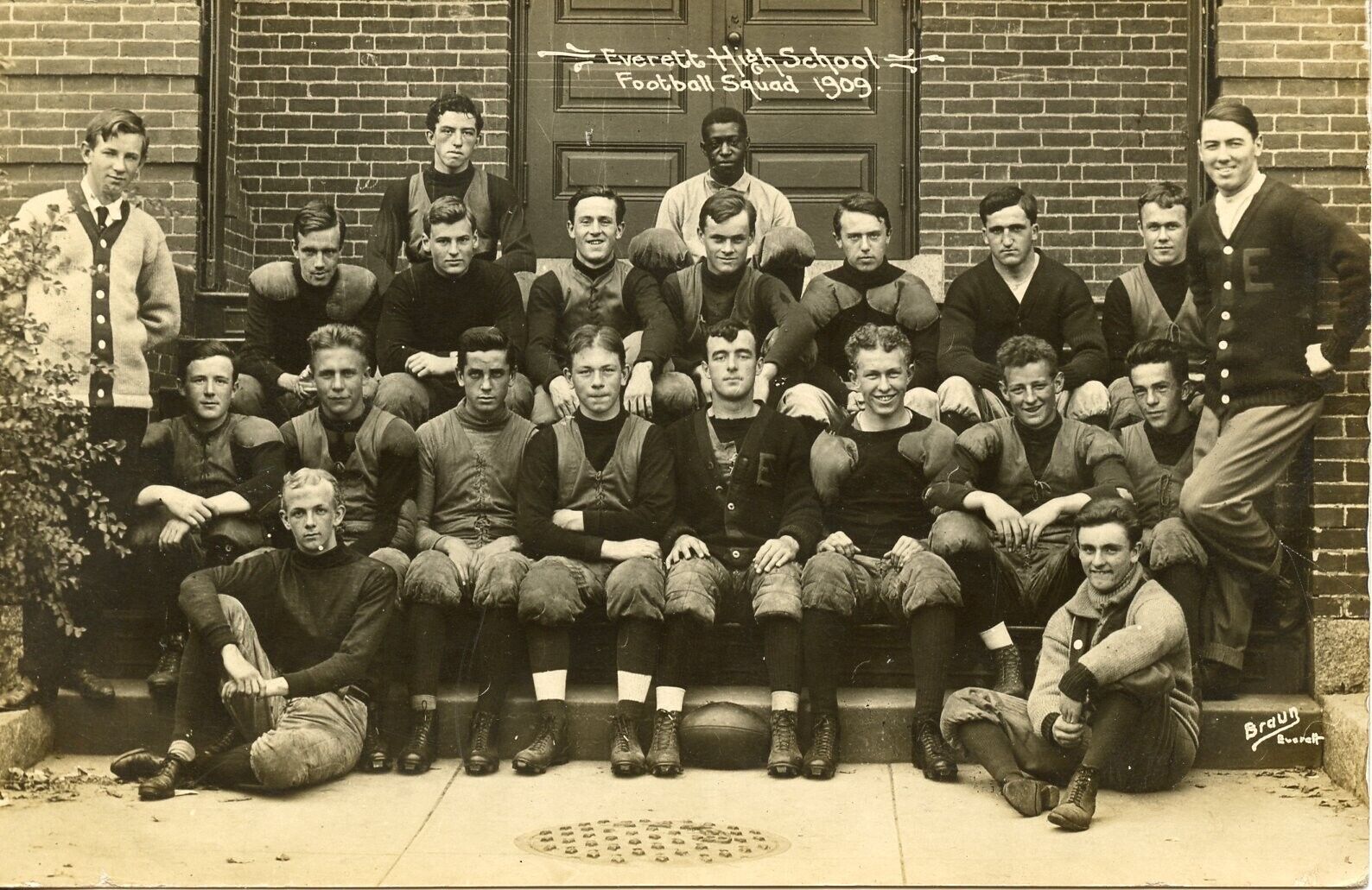 1909 RPPC Everett HS (MA) Football Team w Matthew Bullock and Charles Brickley
