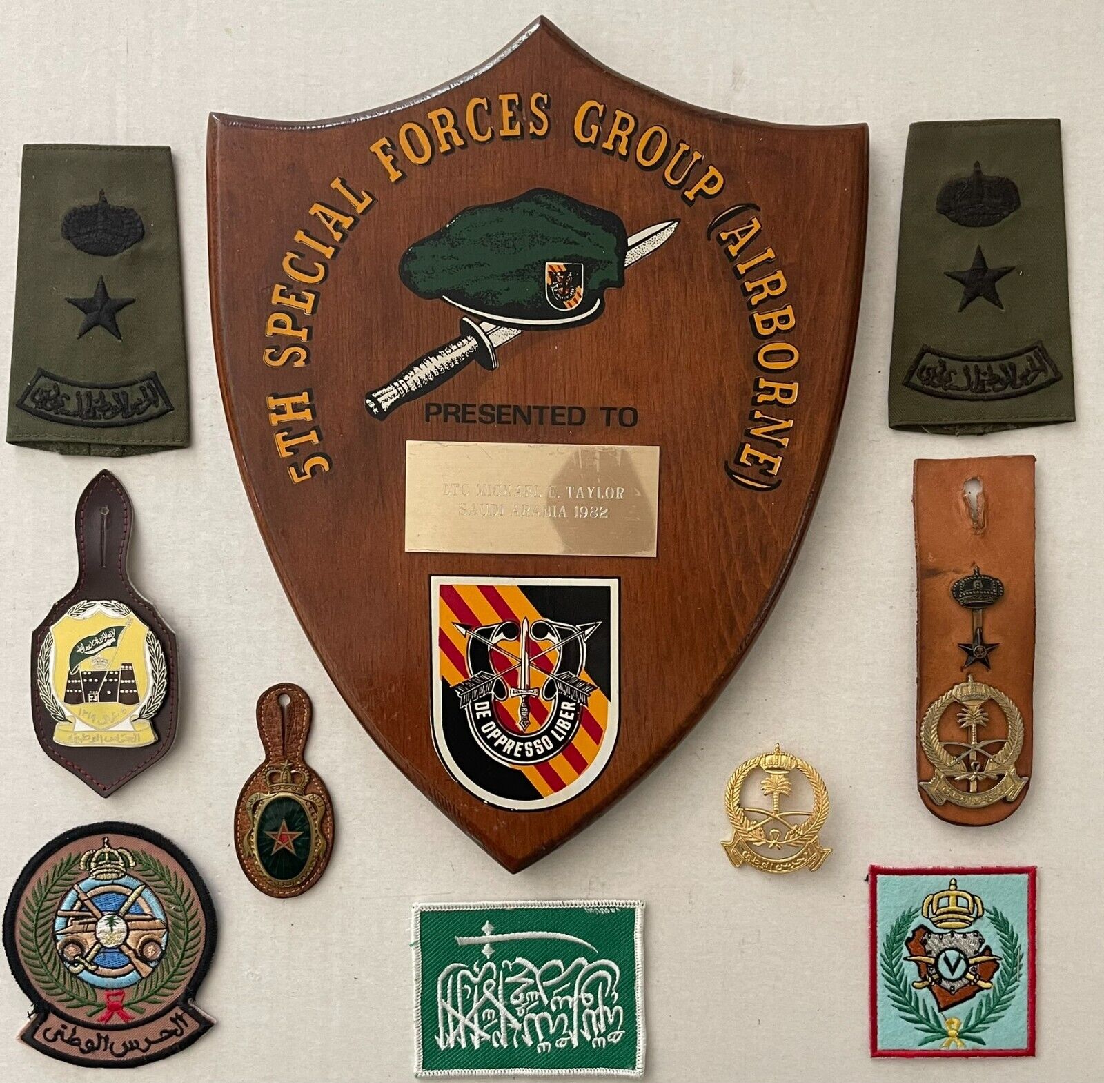 POST WAR 1982 5TH SPECIAL FORCES GROUP (ABN) SAUDI ARABIA GROUPING