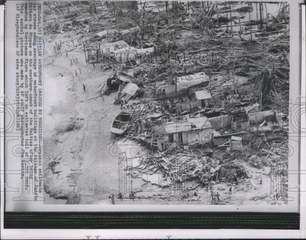 1963 Press Photo Hurricane Flora smashed Petite Riviere de Nippes village