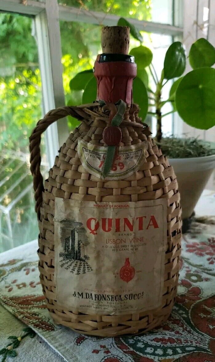 Vintage Wicker Wrapped Green Glass Quinta Lisbon Wine Bottle Portugal Empty 9\