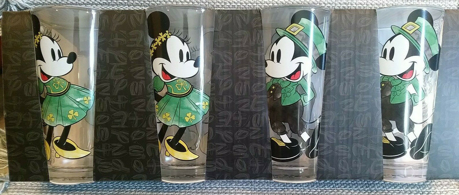 DISNEY Mickey & Minnie Mouse Irish 16 oz Drinking Glass Tumblers set of 4 NEW