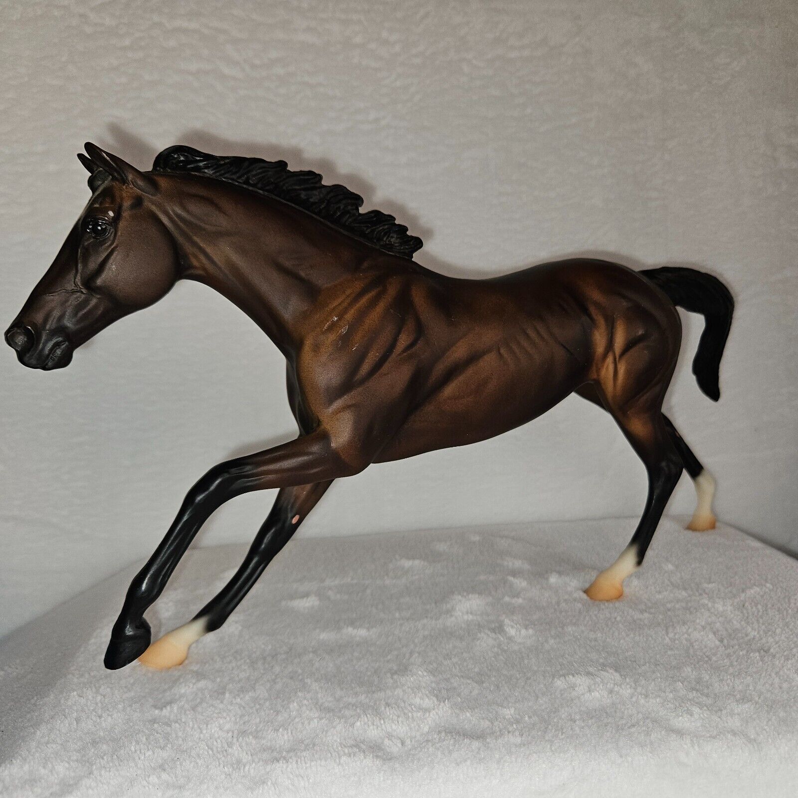 Traditional Series Breyer Horse Cigar Race Horse Model Number #476 1998