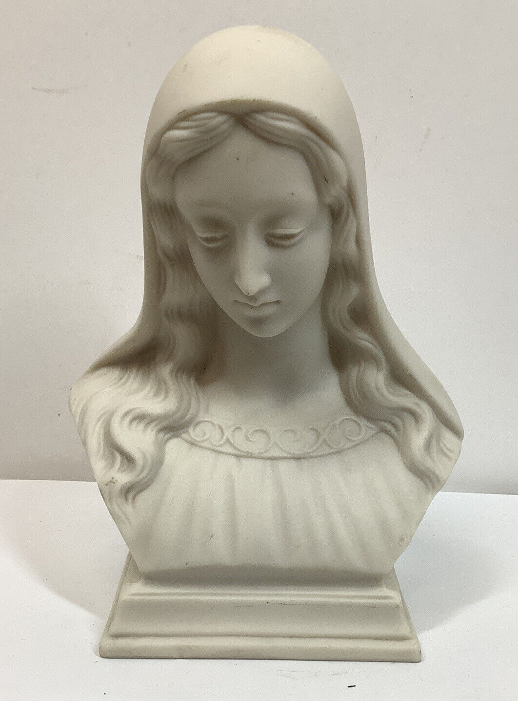 VTG Muriel  Porcelain Bisque Madonna Blessed Mother 6” Religious READ DESCRIPTIO