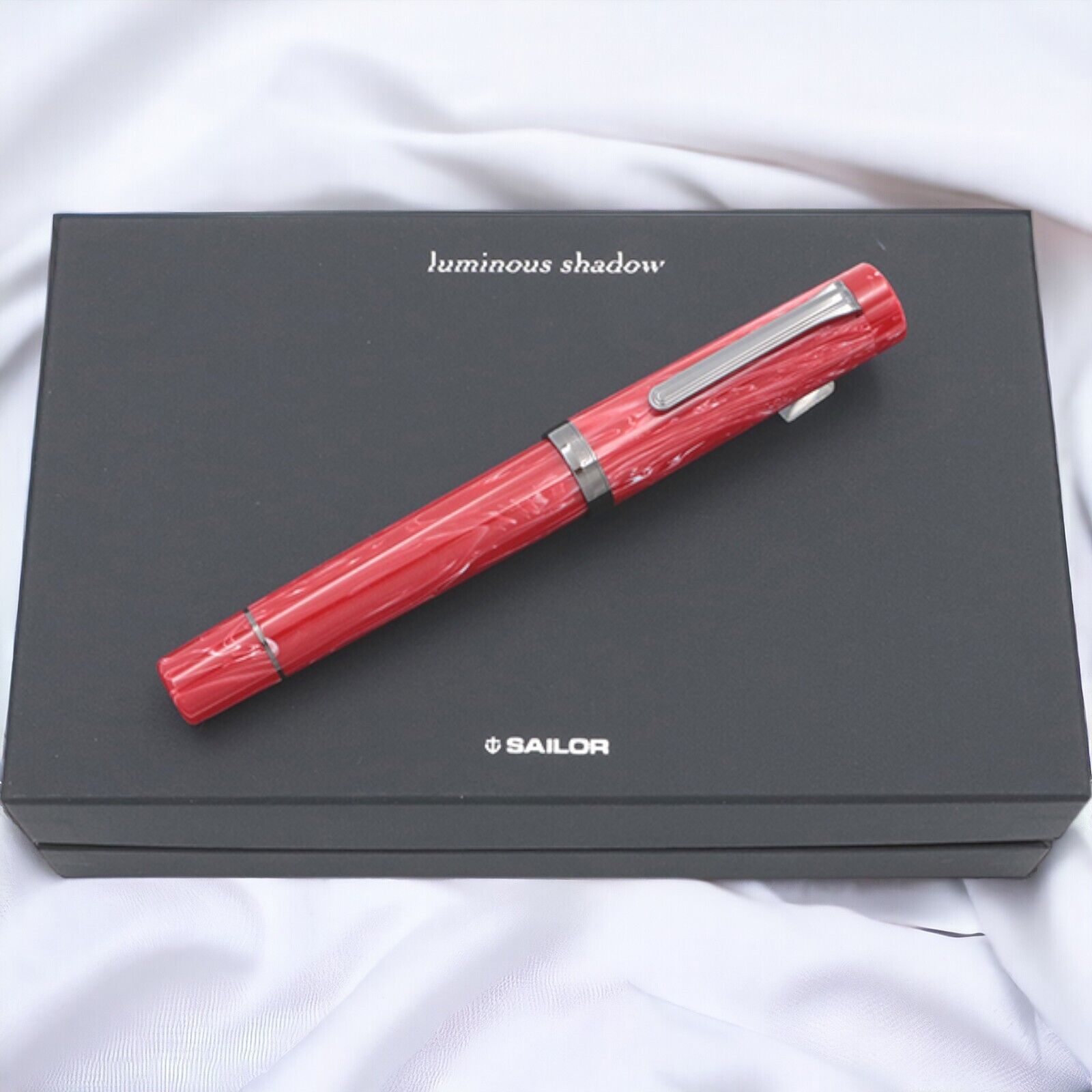 Sailor Luminous Shadow 21K Fountain Pen Dusk Red Marble M Nib Boxed