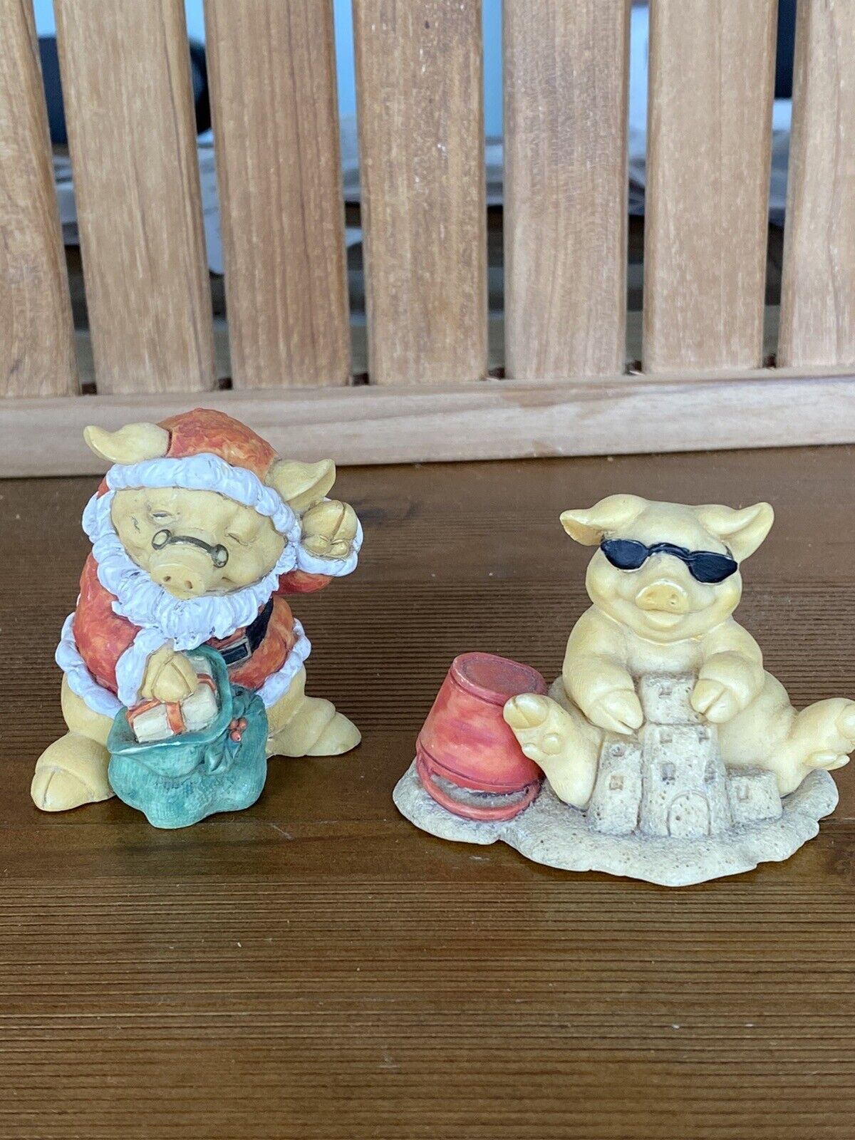 Set Of 2 Pigsville Figurines Sandcastle And Santa Pig