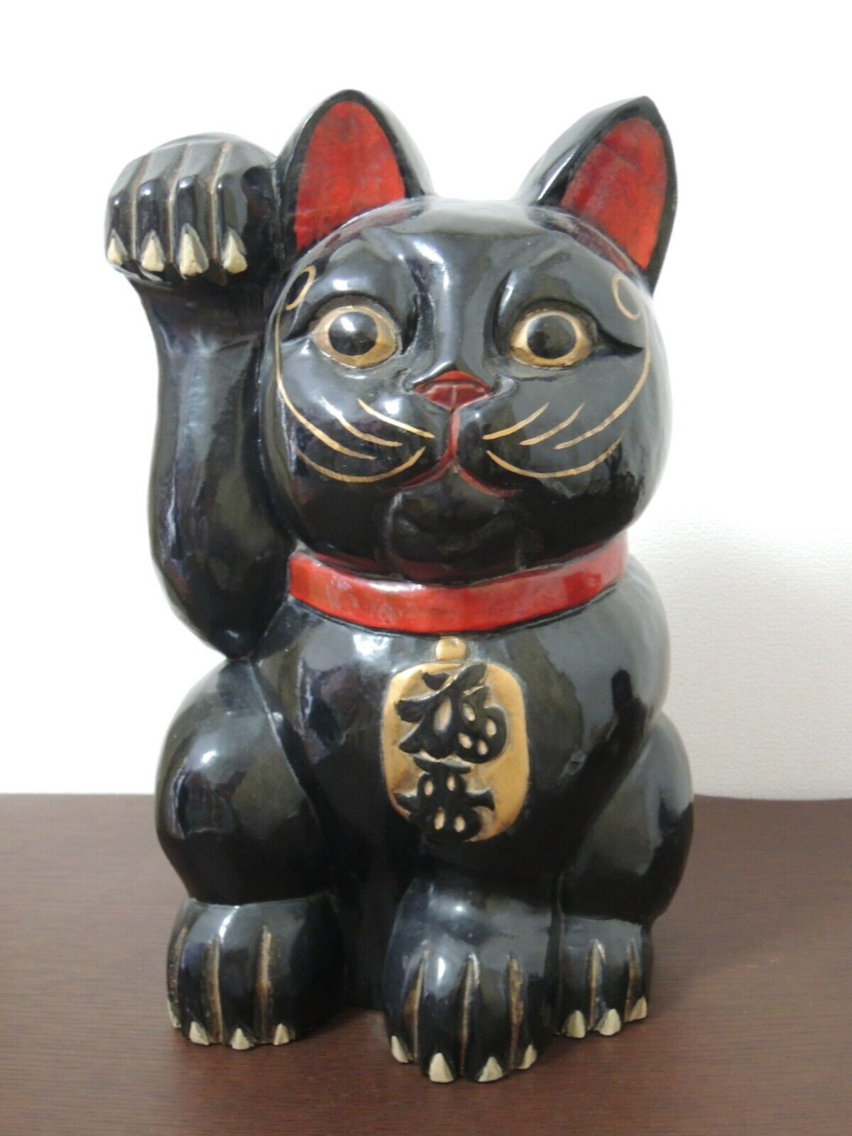 Antique Japanese Traditional Black Wooden Sculpture Maneki-Neko Lucky Black Cat