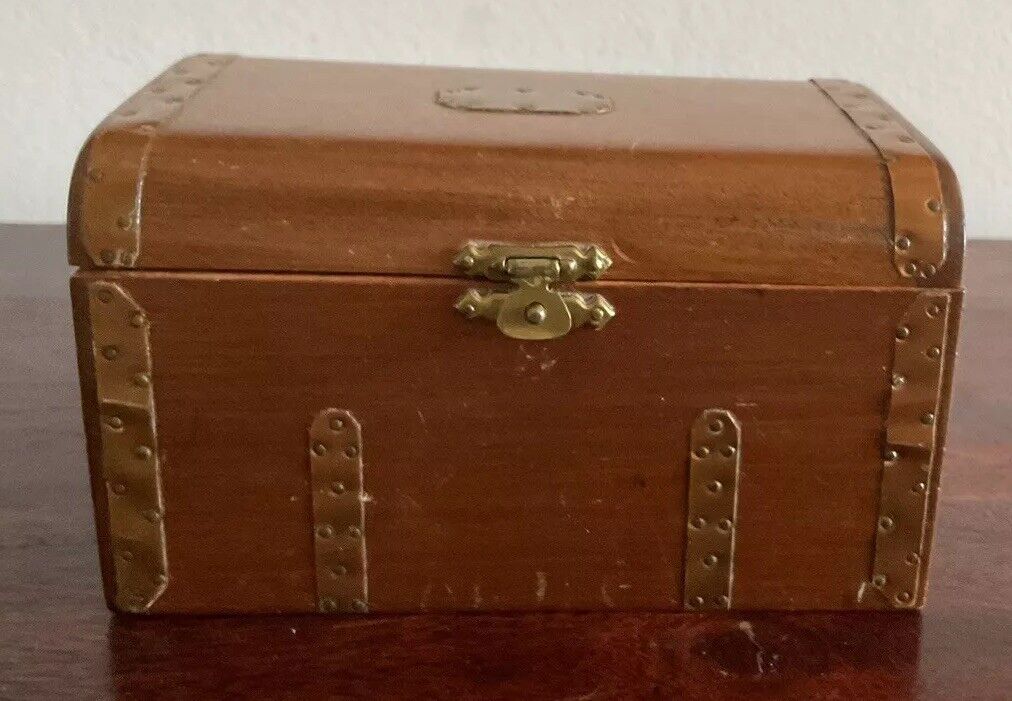 Lovely Vintage Handmade Wooden Music Box  By ‘Tallent’ Made In England