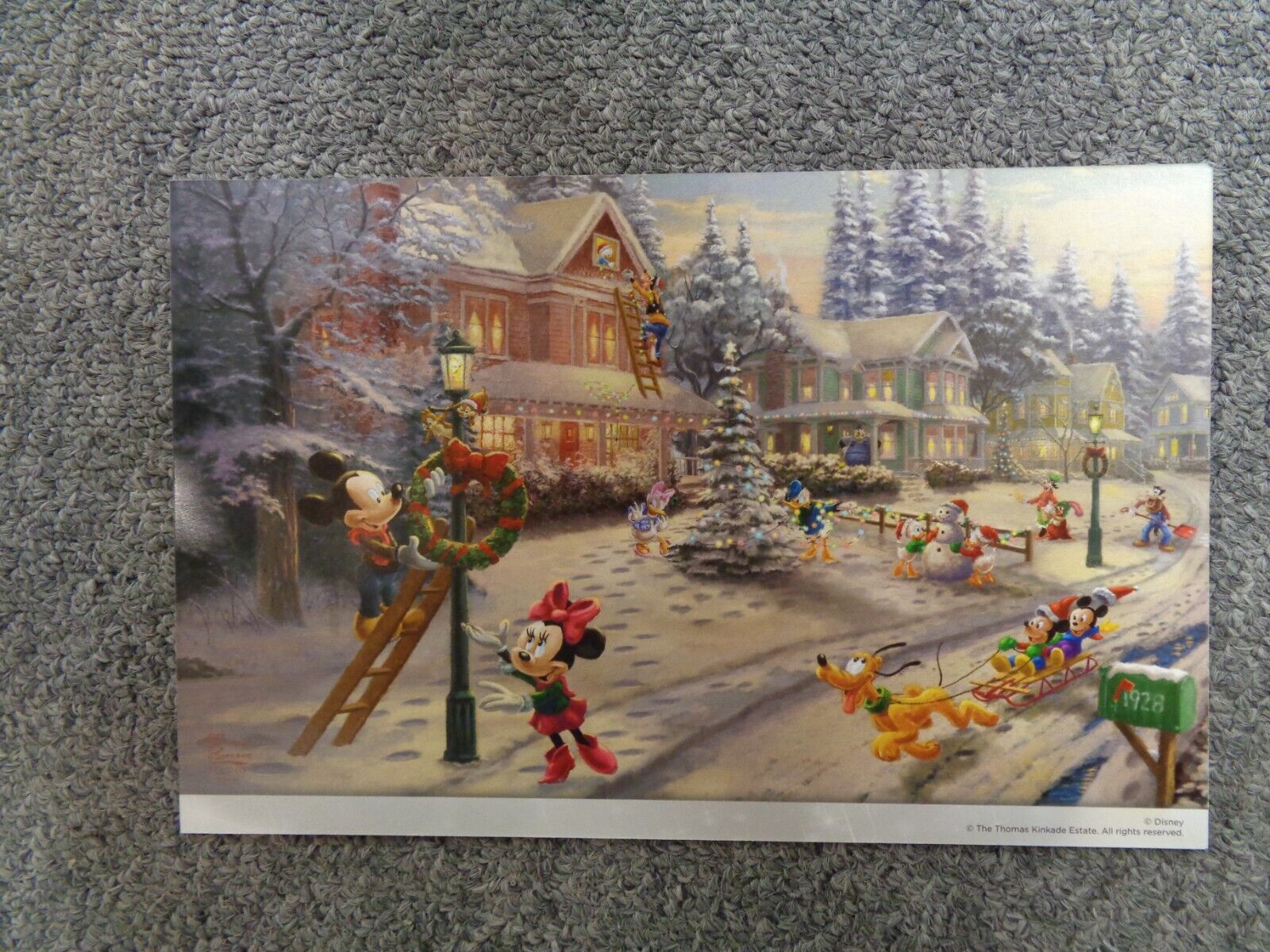 Thomas Kinkade  Postcard Studio Disney Mickey\'s Victorian Christmas