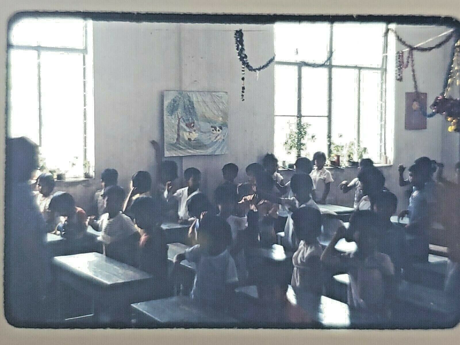 1980\'s Hong Kong Original 35mm Photo Slide School Classroom Scene Students
