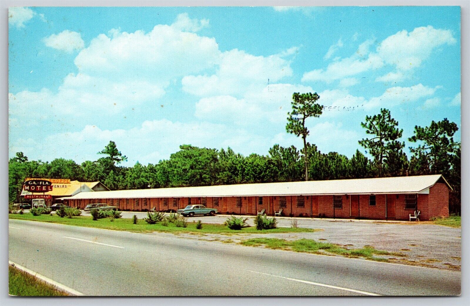 Postcard Georgia Florida Motel and Restaurant, Kingsland GA V112