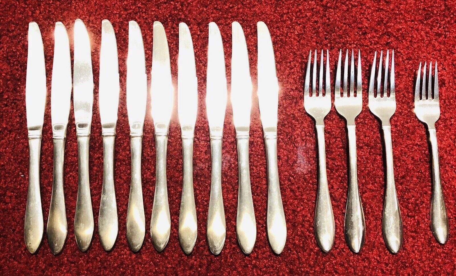 Oneida Silver Jackson Satin 14Pc 18/10 Solid Stainless Knives & Forks China